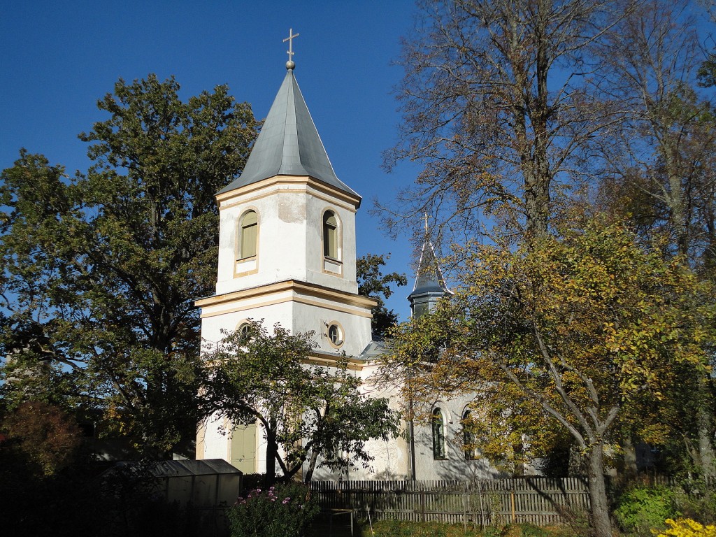 Каркси-Нуйя (Karksi-Nuia). Церковь Алексия, митрополита Московского. фасады