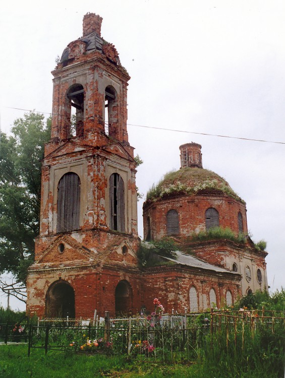 Пужбол. Церковь Димитрия Солунского. фасады, До реставрации