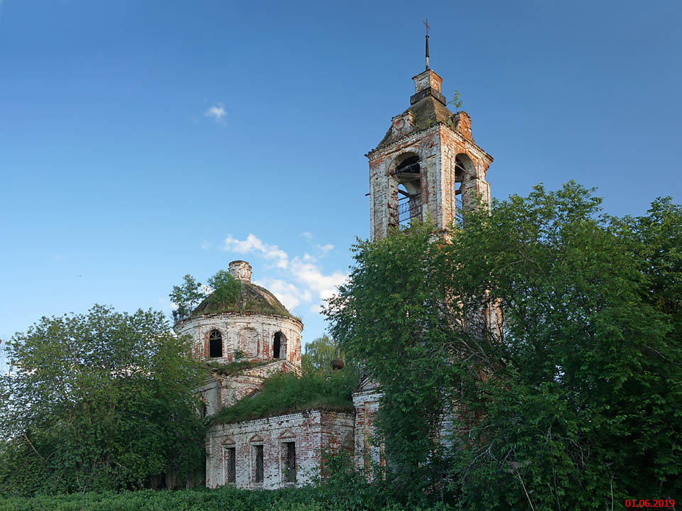 Пожарское. Церковь Покрова Пресвятой Богородицы. фасады