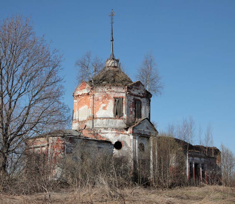 Церковь Трех Святителей, Голоперово (Переславский район и г. Переславль-Залесский, Ярославская область). фасады