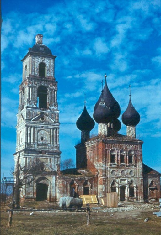 Деревни. Церковь Василия Великого. дополнительная информация, Фото 1988 года