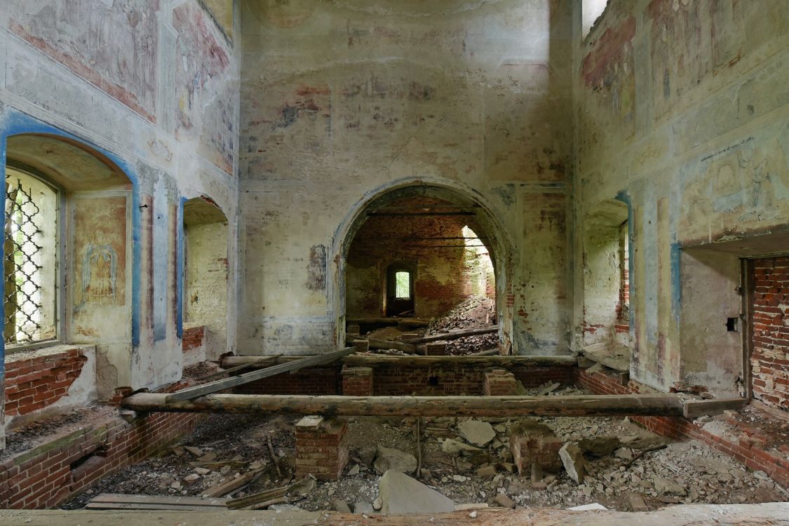 Церковь Николая Чудотворца, Талицы (Ростовский район, Ярославская область). интерьер и убранство, Западная сторона основного объема