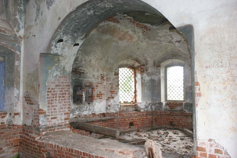 Церковь Иоанна Богослова, Подлесново (Ростовский район, Ярославская область). интерьер и убранство