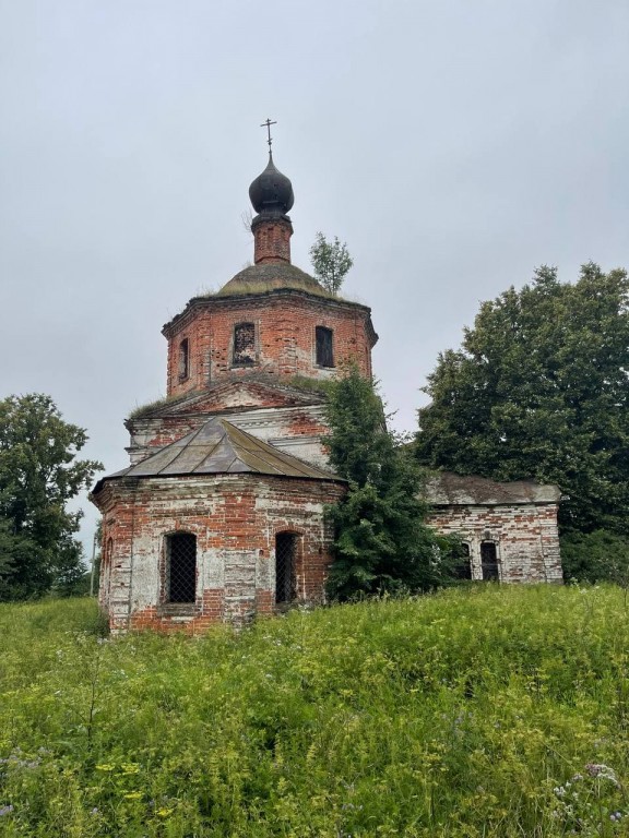 Церковь Иоанна Богослова, Подлесново (Ростовский район, Ярославская область). фасады