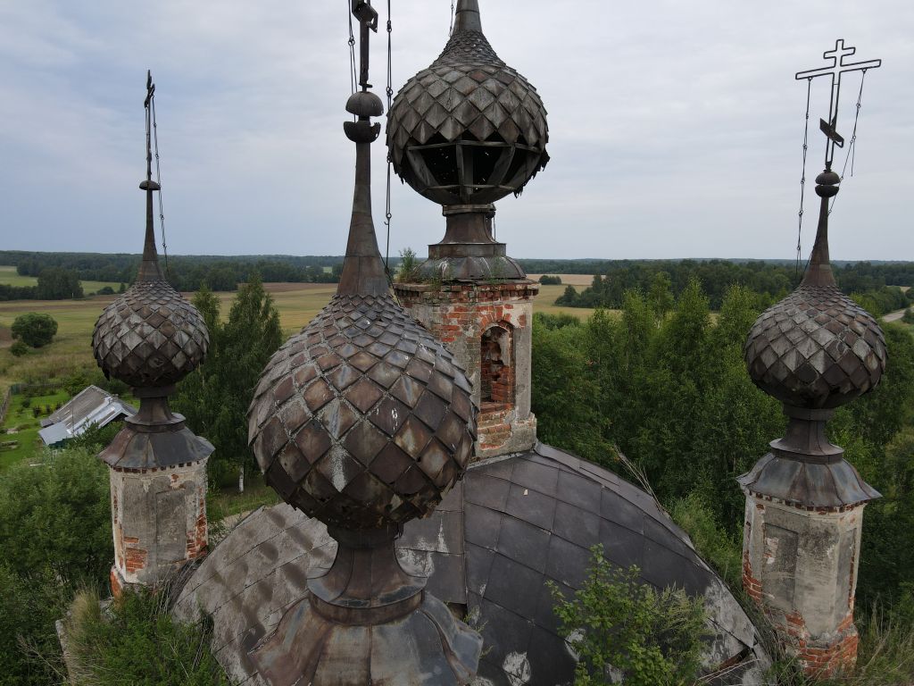 Церковь Николая Чудотворца, Чуфарово (Ростовский район, Ярославская область). архитектурные детали