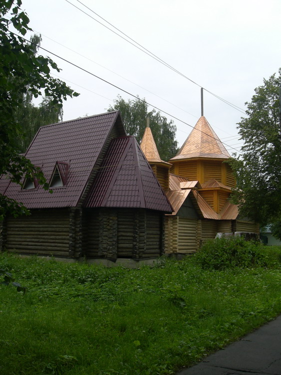 Церковь Матроны Московской в Здравнице