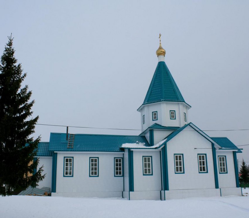 Церковь Успения Пресвятой Богородицы (новая), Ижма (Ижемский район, Республика Коми). фасады