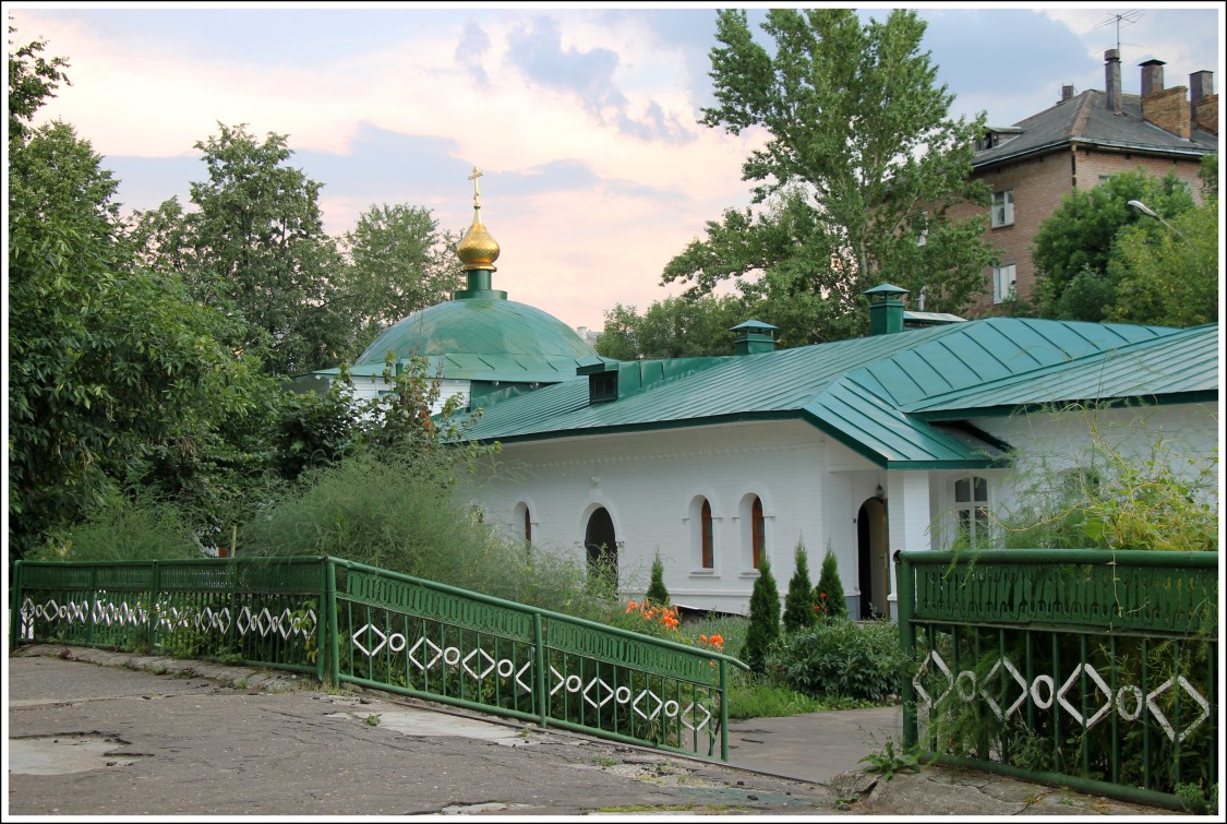Ярославль. Церковь Владимира равноапостольного (крестильная). фасады