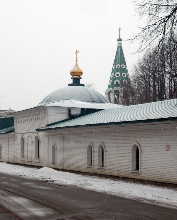 Ярославль. Церковь Владимира равноапостольного (крестильная). фасады