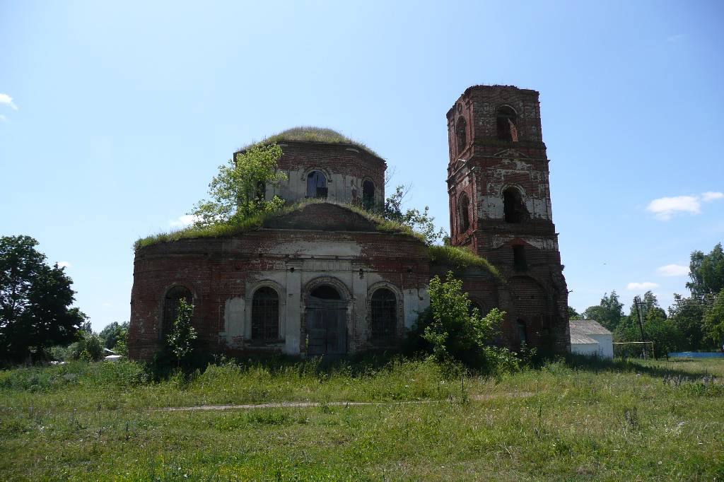 Церковь Николая Чудотворца, Слободка (Лебедянский район, Липецкая область). общий вид в ландшафте