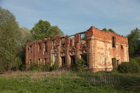 Гнездилово. Церковь Успения Пресвятой Богородицы