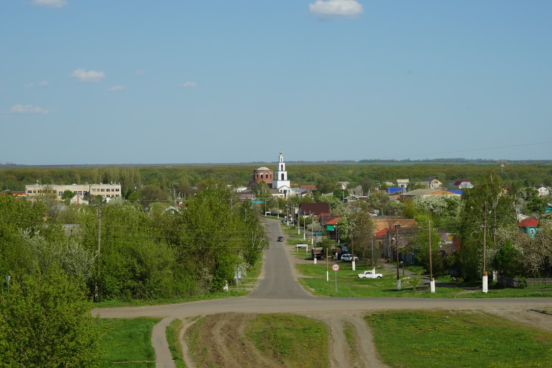 Церковь Рождества Христова, Романовка (Романовский район, Саратовская область). общий вид в ландшафте