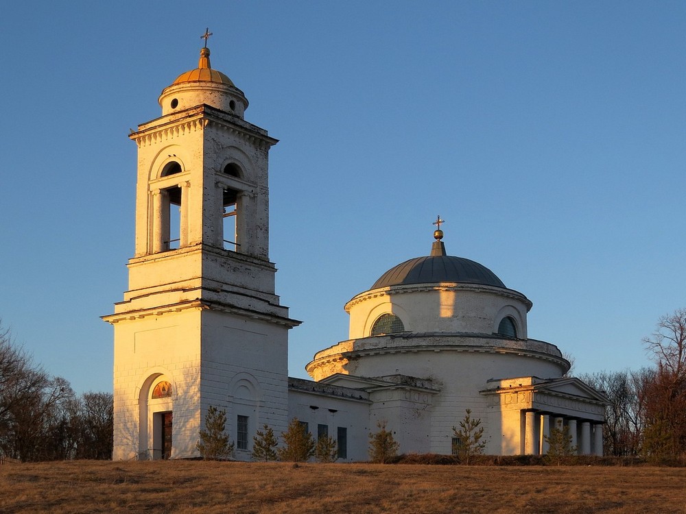 Церковь Троицы Живоначальной, Бобылёвка (Романовский район, Саратовская область). фасады