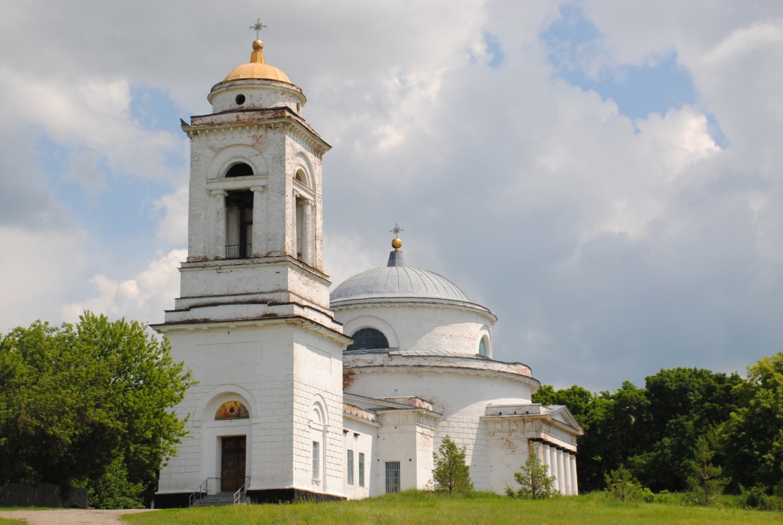 Церковь Троицы Живоначальной, Бобылёвка (Романовский район, Саратовская область). фасады, Вид с юго-запада