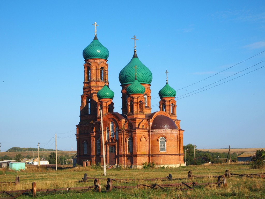 Переезд. Церковь Михаила Архангела. фасады