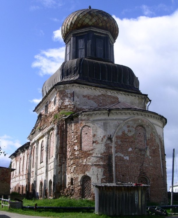 Ижма. Церковь Спаса Преображения. фасады, вид с востока