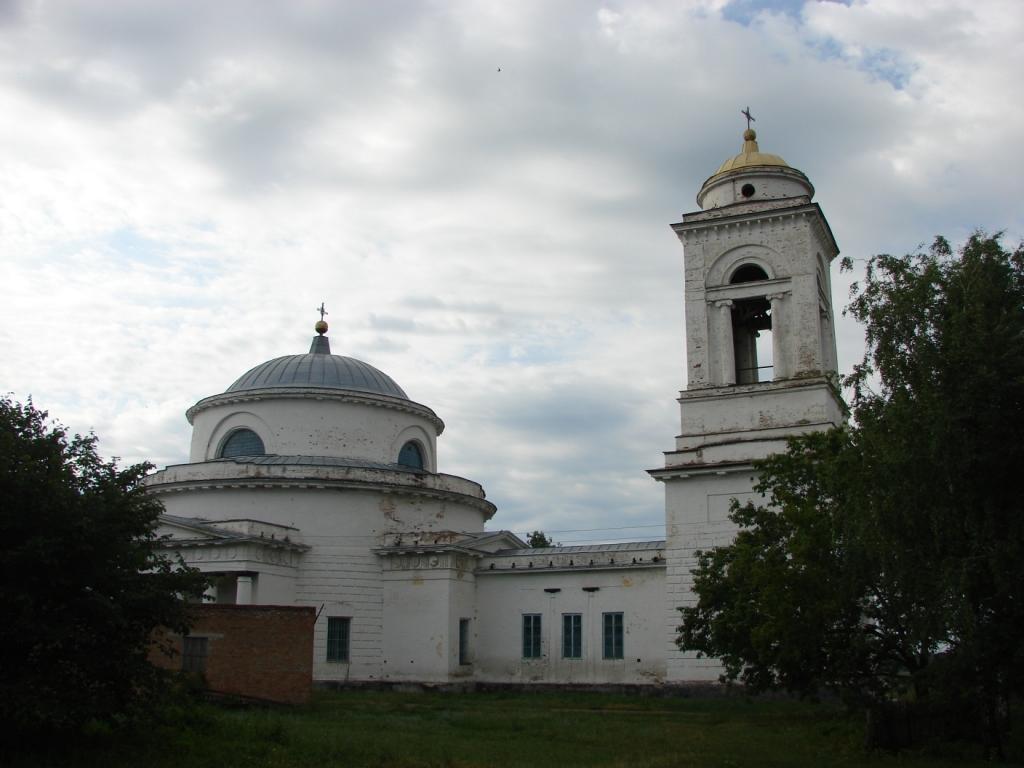 Бобылёвка. Церковь Троицы Живоначальной. фасады