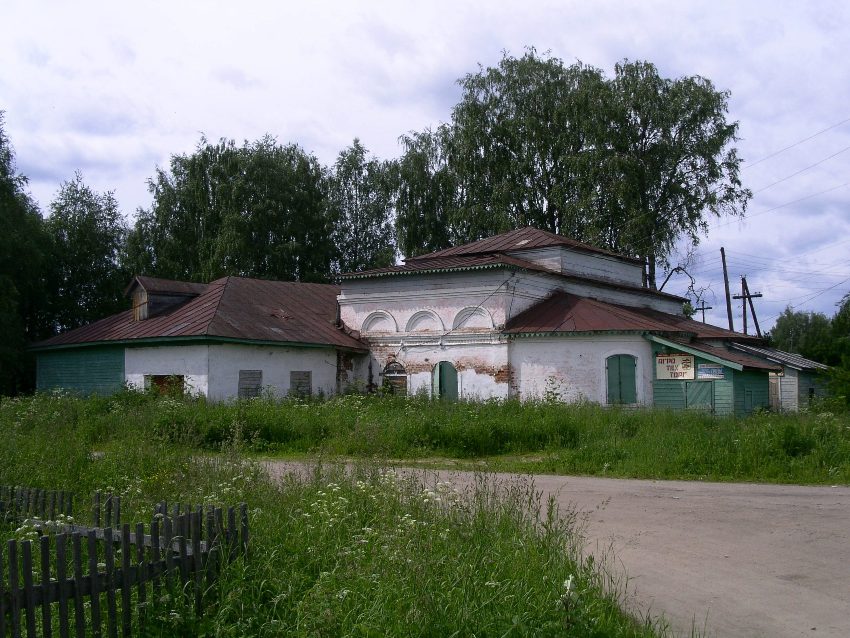 Церковь Иоанна Предтечи, Лальск (Лузский район, Кировская область). общий вид в ландшафте, вид с юго-востока