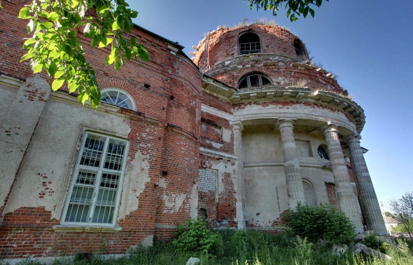 Церковь Рождества Христова, Истье (Старожиловский район, Рязанская область). архитектурные детали