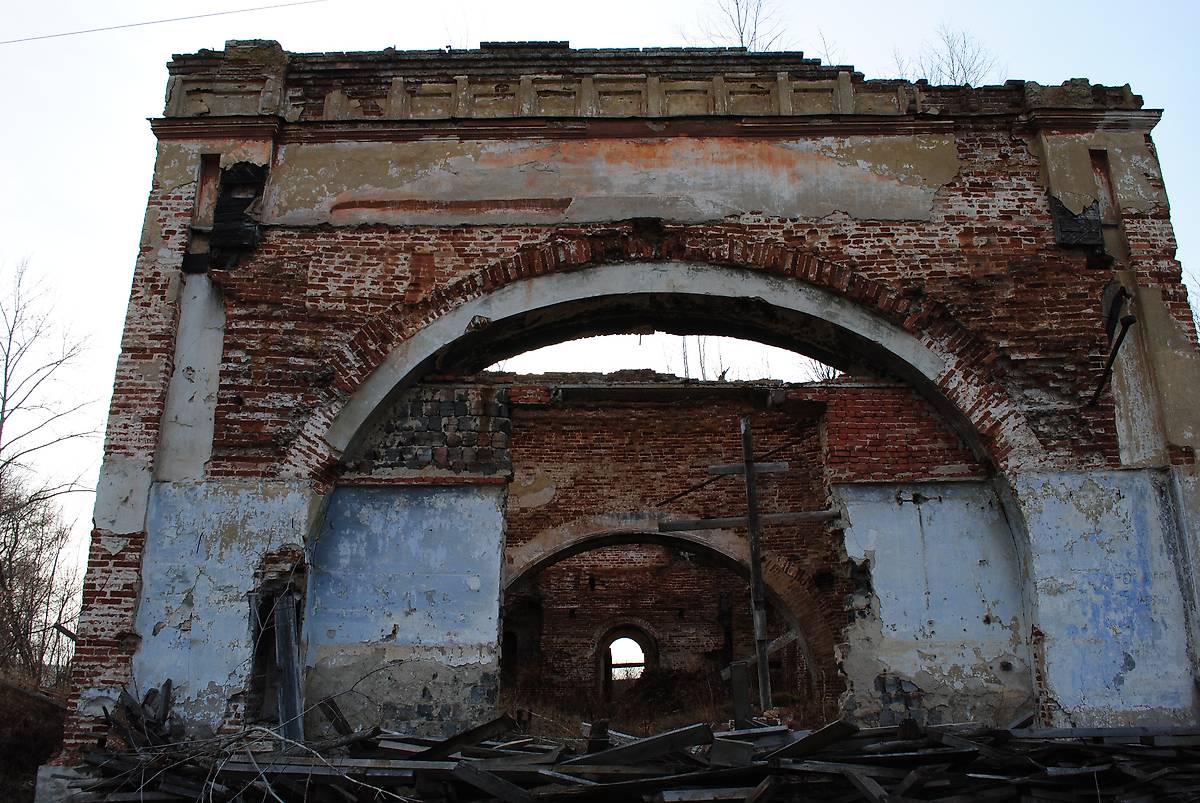 архитектурные детали. Церковь Успения Пресвятой Богородицы, Верхняя Синячиха (Алапаевский район (Алапаевское МО и Махнёвское МО), Свердловская область)