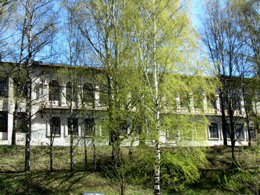 Иоанно-Предтеченский монастырь, Великий Устюг (Великоустюгский район, Вологодская область). фасады, юго-западный монастырский корпус, перестроенный под производственные нужды