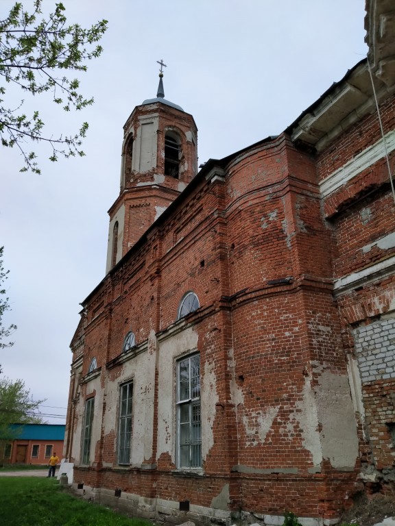 Церковь Рождества Христова, Истье (Старожиловский район, Рязанская область). архитектурные детали