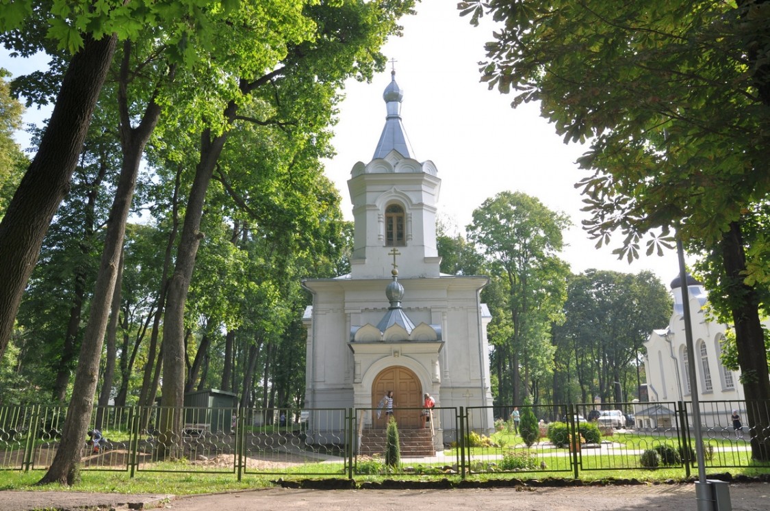 Каунас. Церковь Воскресения Христова. фасады