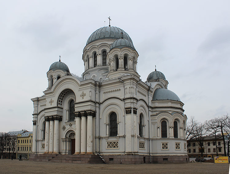 Каунас. Собор Петра и Павла. фасады