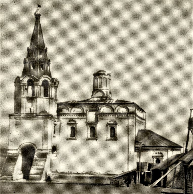 Церковь Успения Пресвятой Богородицы, Кириково (Лысковский район, Нижегородская область). архивная фотография, Фото снято до 1980 г. из книги 