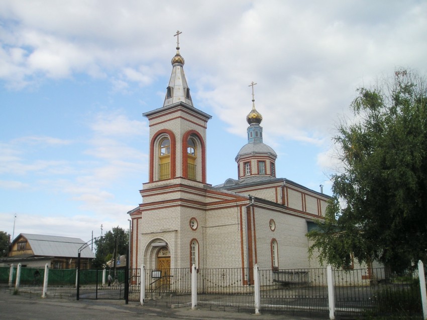 Ковернино. Церковь Вознесения Господня. общий вид в ландшафте