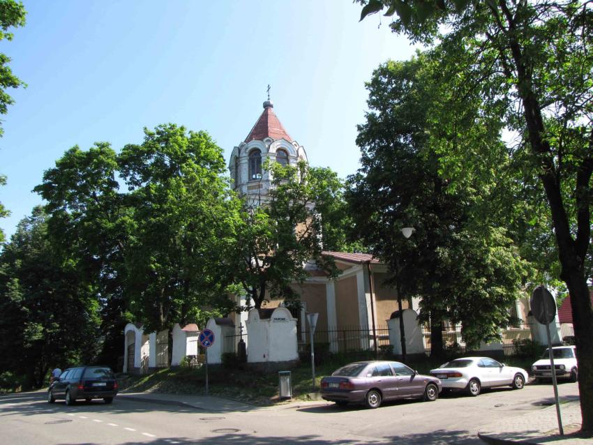 Тракай. Церковь Рождества Пресвятой Богородицы. фасады