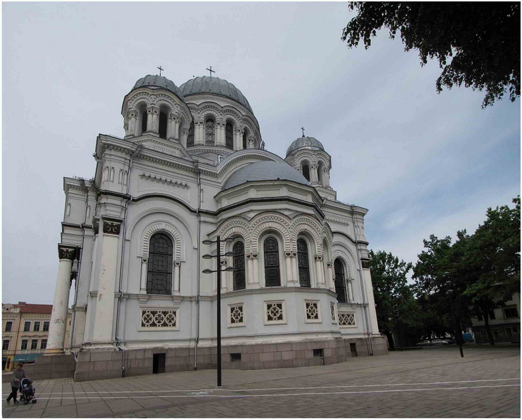 Собор Петра и Павла, Каунас (Каунасский уезд, Литва). фасады