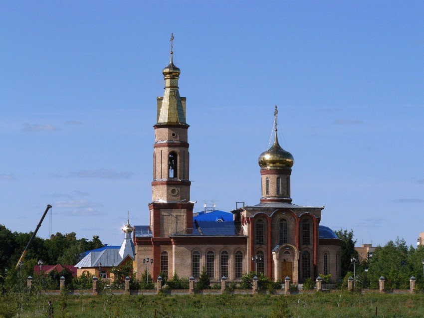 Церковь Воскресения Христова, Нижнекамск (Нижнекамский район, Республика Татарстан). фасады