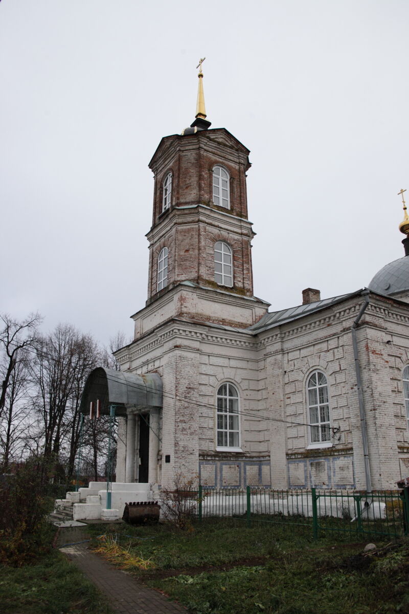 Церковь Илии Пророка, Рыченки (Перемышльский район, Калужская область). архитектурные детали