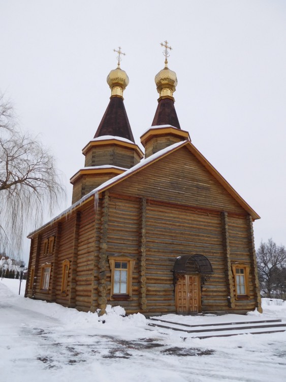 Брянск. Церковь Новомучеников Брянских. фасады