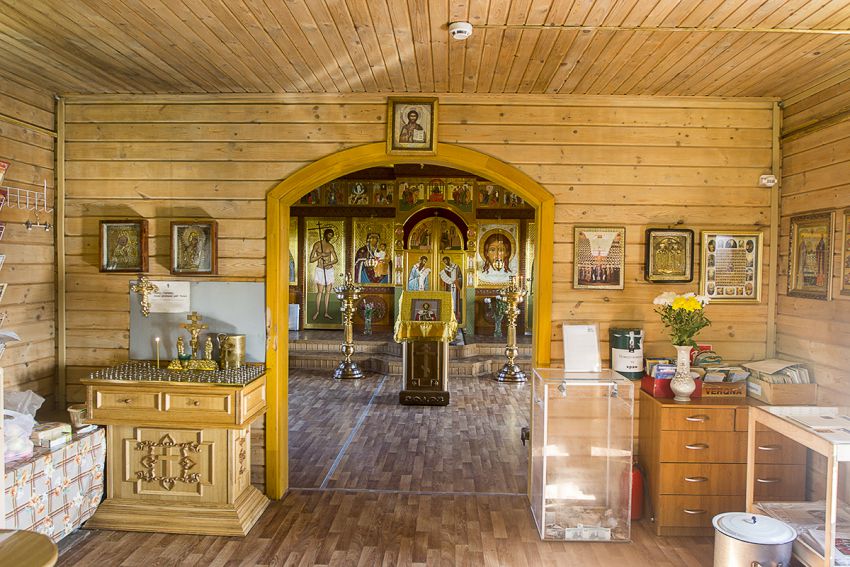 Церковь Игоря Черниговского в Верхних Печёрах, Нижегородский район (Нижний Новгород, город, Нижегородская область). интерьер и убранство