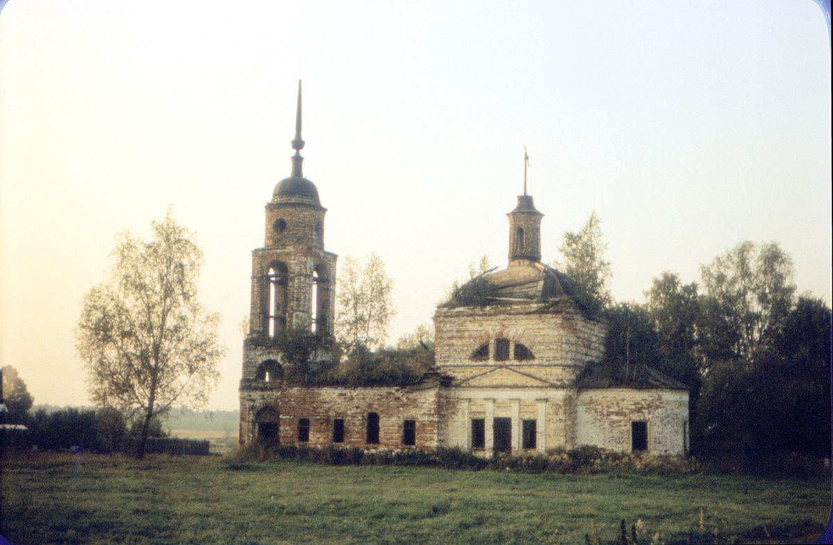 фасады. Церковь Воскресения Христова, Афанасьево (Комсомольский район, Ивановская область)