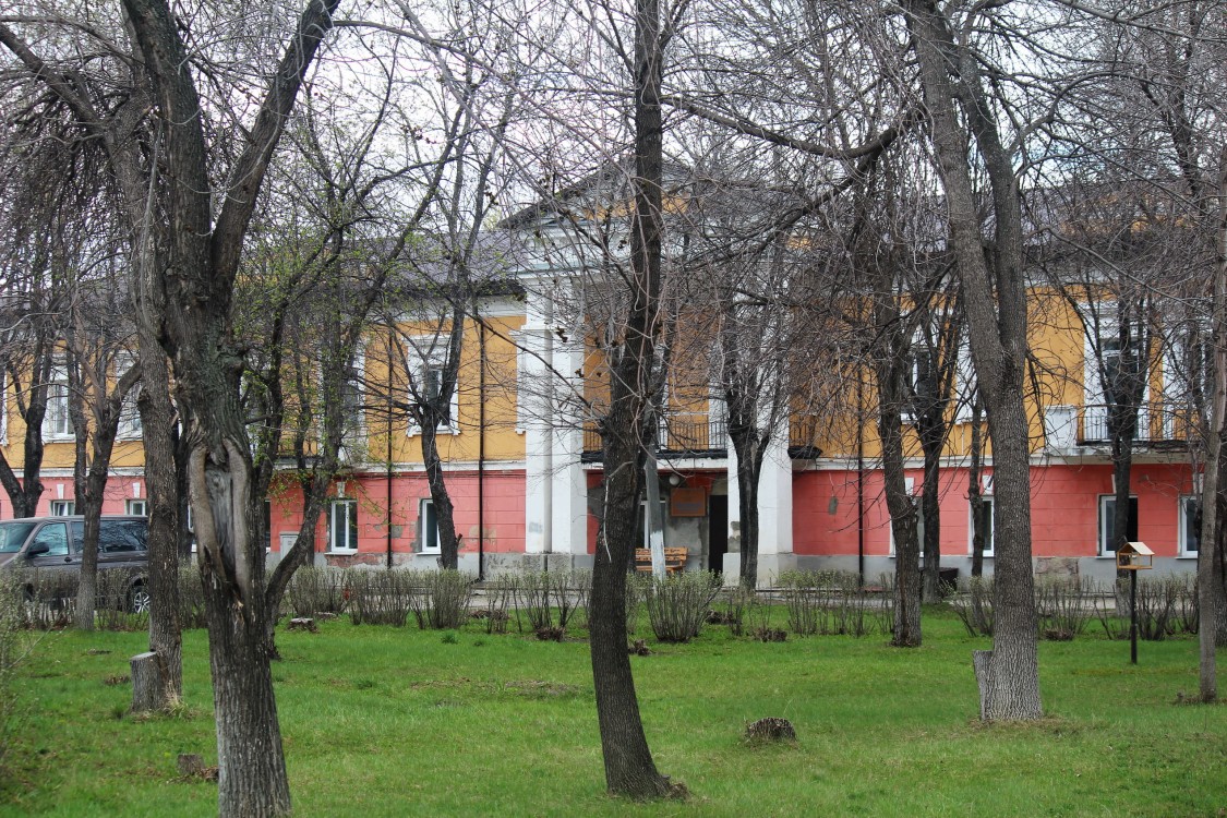 Преображенский мужской монастырь, Каменск-Уральский (Каменск-Уральский (город Каменск-Уральский), Свердловская область). дополнительная информация, Братский корпус