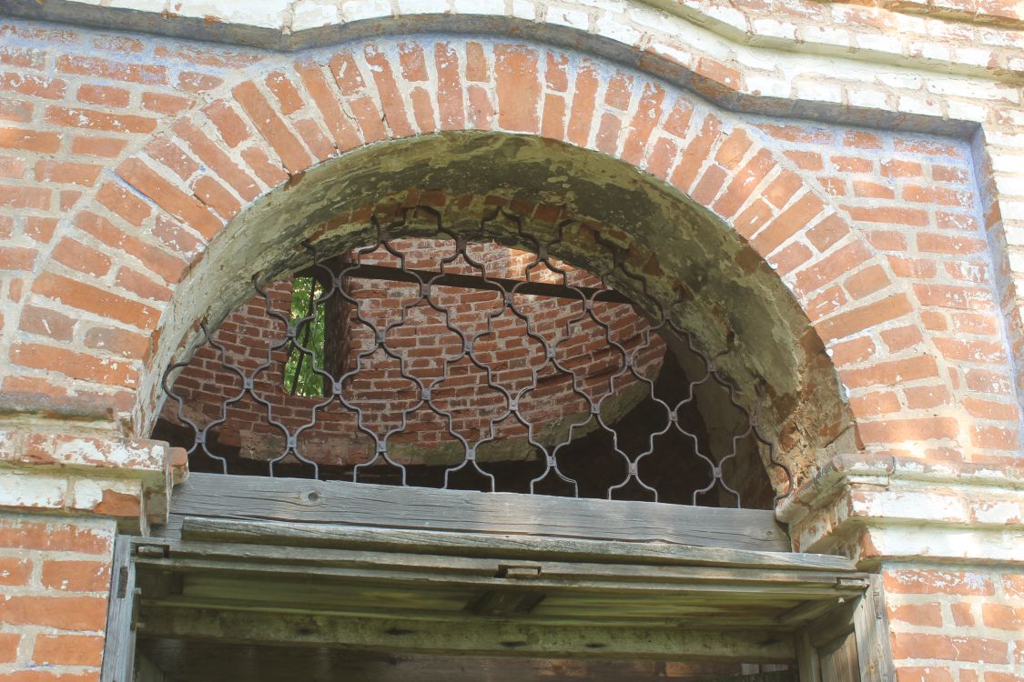Церковь Илии Пророка, Верховойское (Богородский район, Кировская область). архитектурные детали