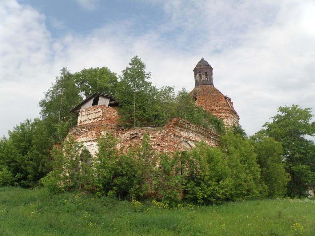 Красное. Церковь Рождества Христова. фасады