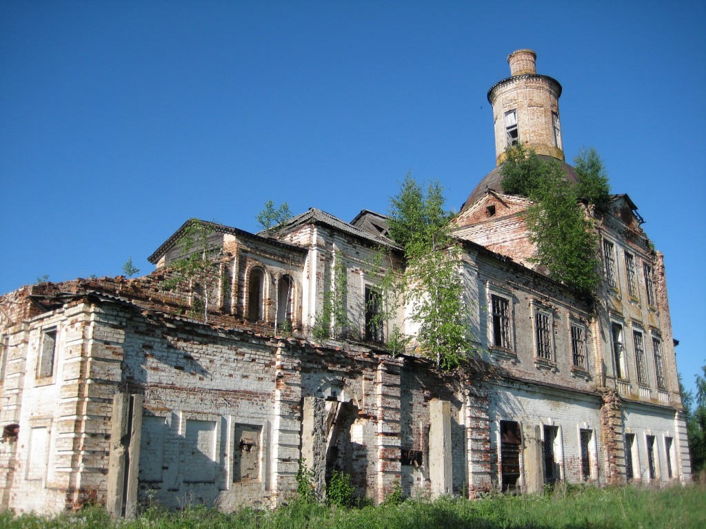 Орлово. Церковь Троицы Живоначальной. фасады