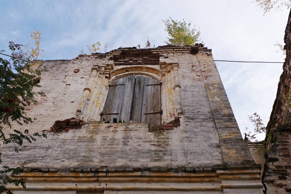 Церковь Василия Великого, Обрадово (Великоустюгский район, Вологодская область). архитектурные детали