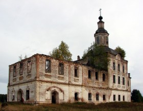 Обрадово. Церковь Василия Великого