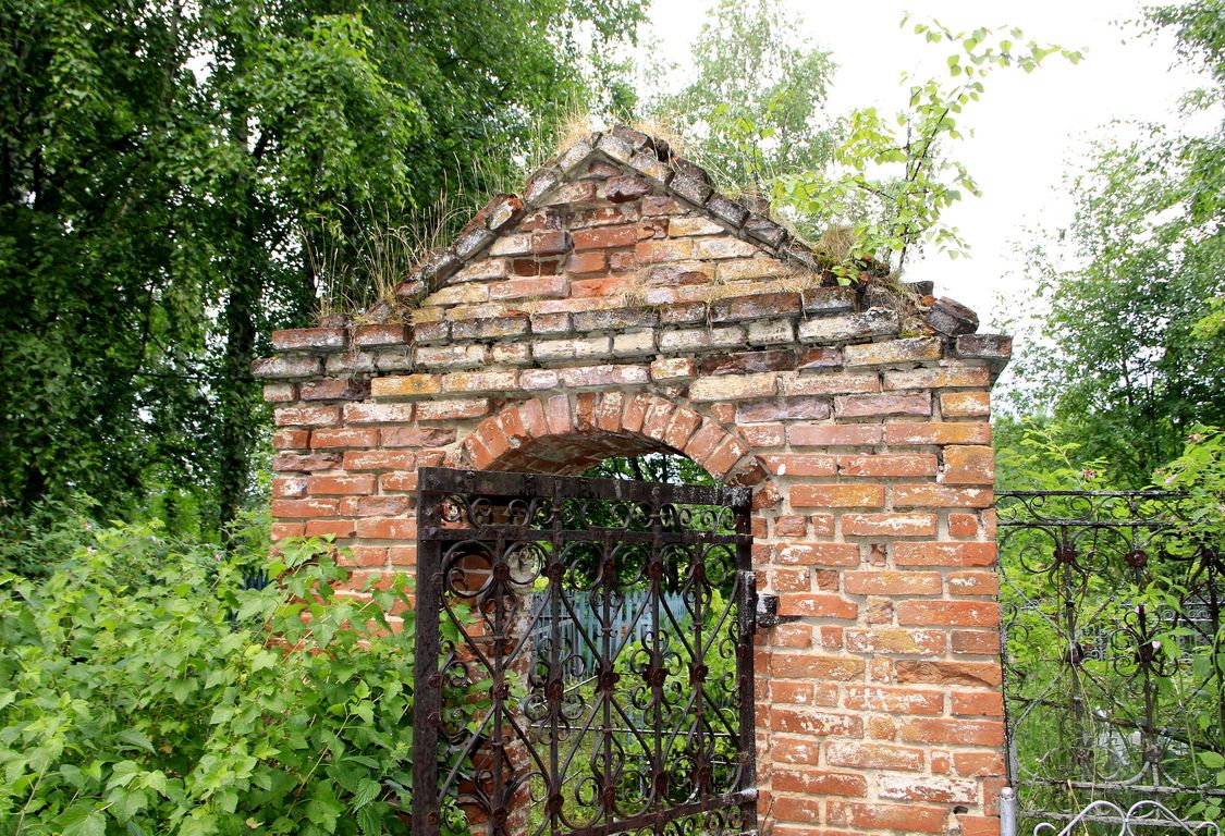 Церковь Василия Великого, Удима (Котласский район и г. Котлас, Архангельская область). дополнительная информация, Северная калитка ограды.