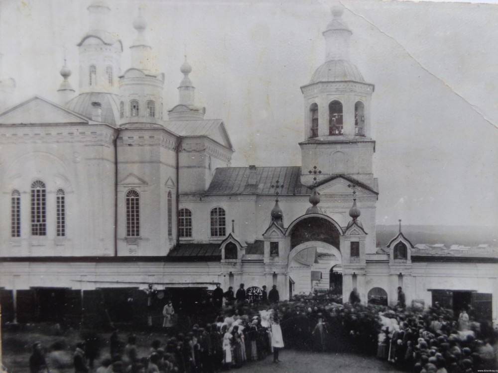 Церковь в Ровдино Подосиновский район