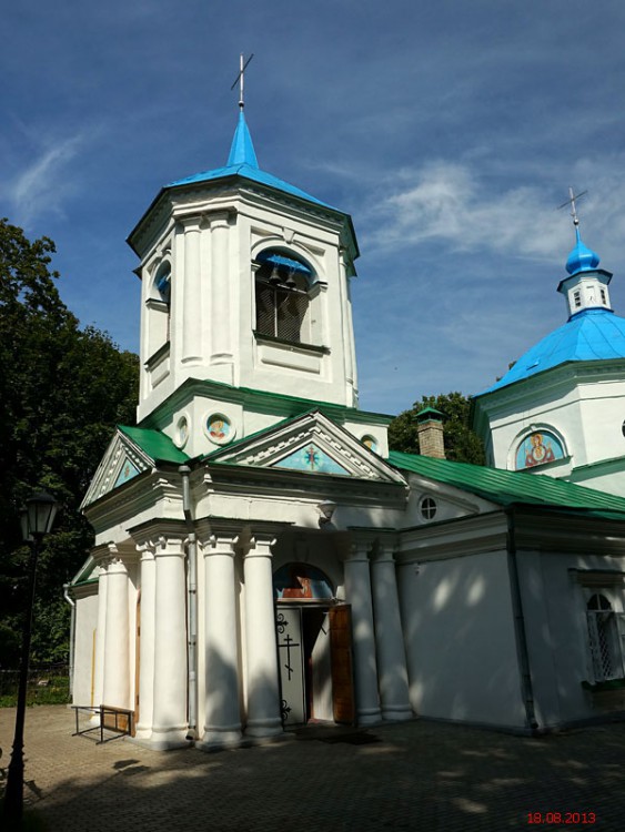 Церковь Казанской иконы Божией Матери, Великие Луки (Великолукский район и г. Великие Луки, Псковская область). архитектурные детали