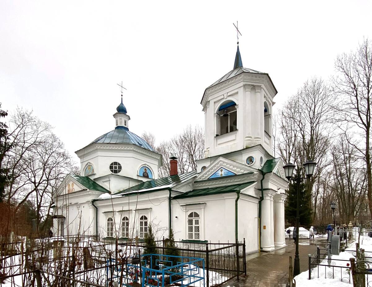 Церковь Казанской иконы Божией Матери, Великие Луки (Великолукский район и г. Великие Луки, Псковская область). фасады, Вид с северо-запада