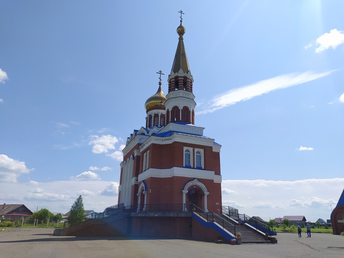 Церковь Казанской иконы Божией Матери (новая), Балезино (Балезинский район, Республика Удмуртия). фасады