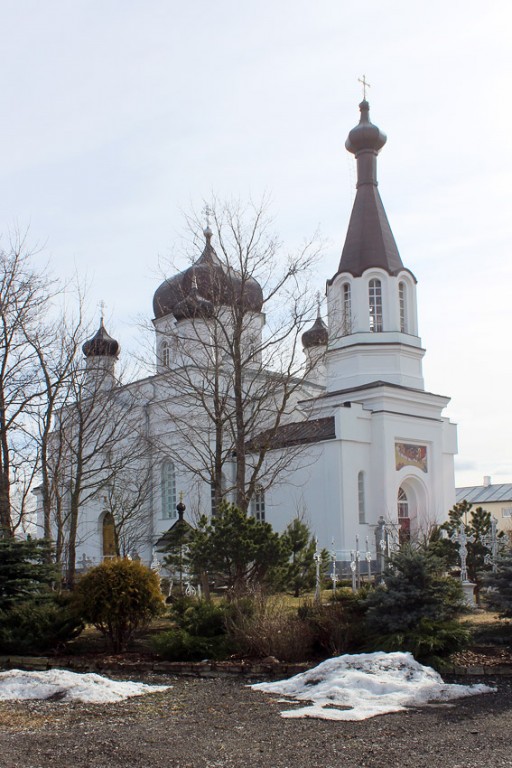 Васкнарва (Vasknarva). Пюхтицкий монастырь. Ильинский скит. Церковь Илии Пророка. фасады