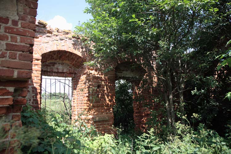 Церковь Тихвинской иконы Божией Матери, Акулово (Бабынинский район, Калужская область). интерьер и убранство